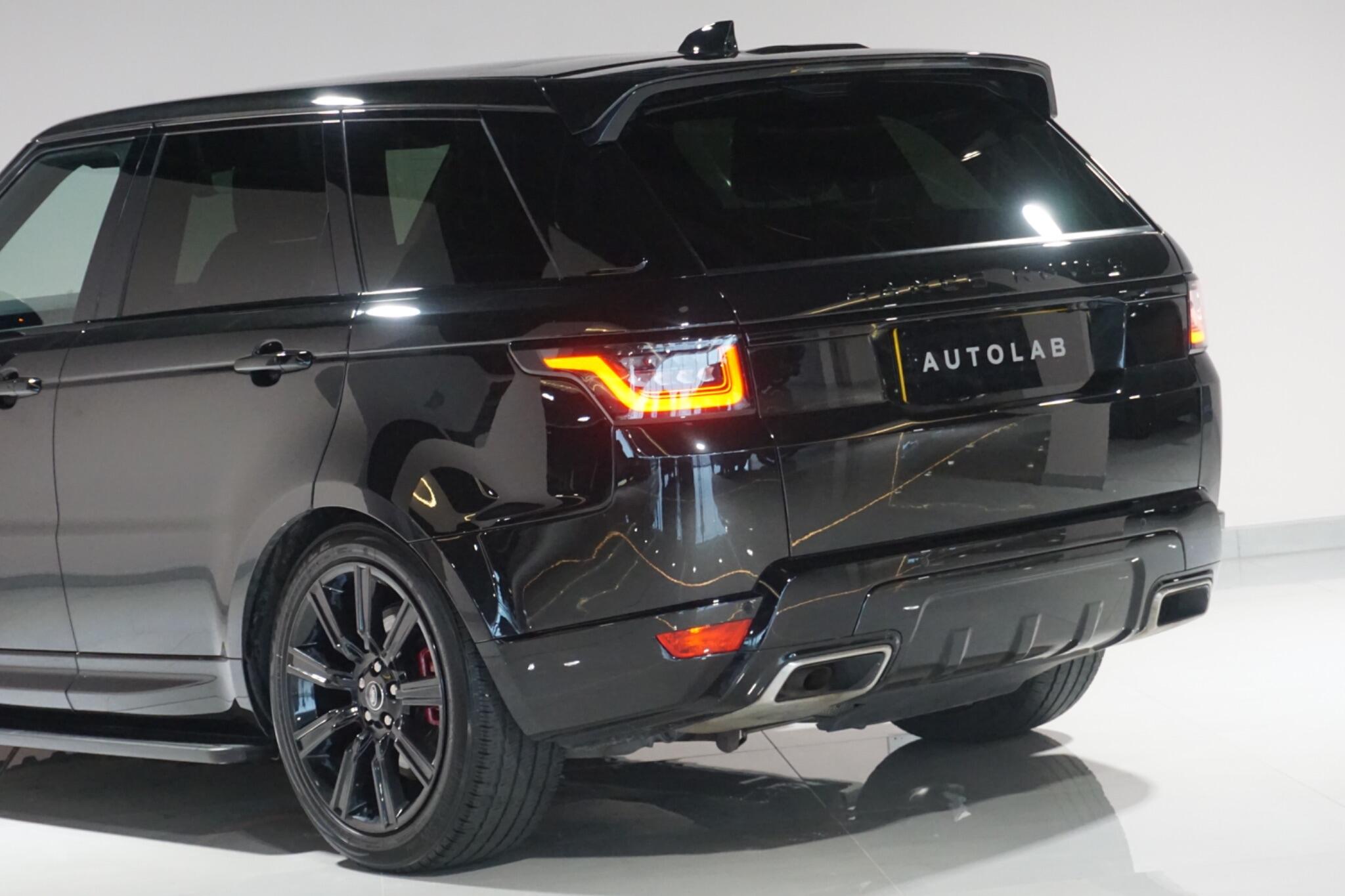 Land Rover Range Rover Sport 2.0 P400e 13.1kWh HSE Dynamic Black SUV 5dr Petrol Plug-in Hybrid Auto 4WD Euro 6 (s/s) (404 ps)